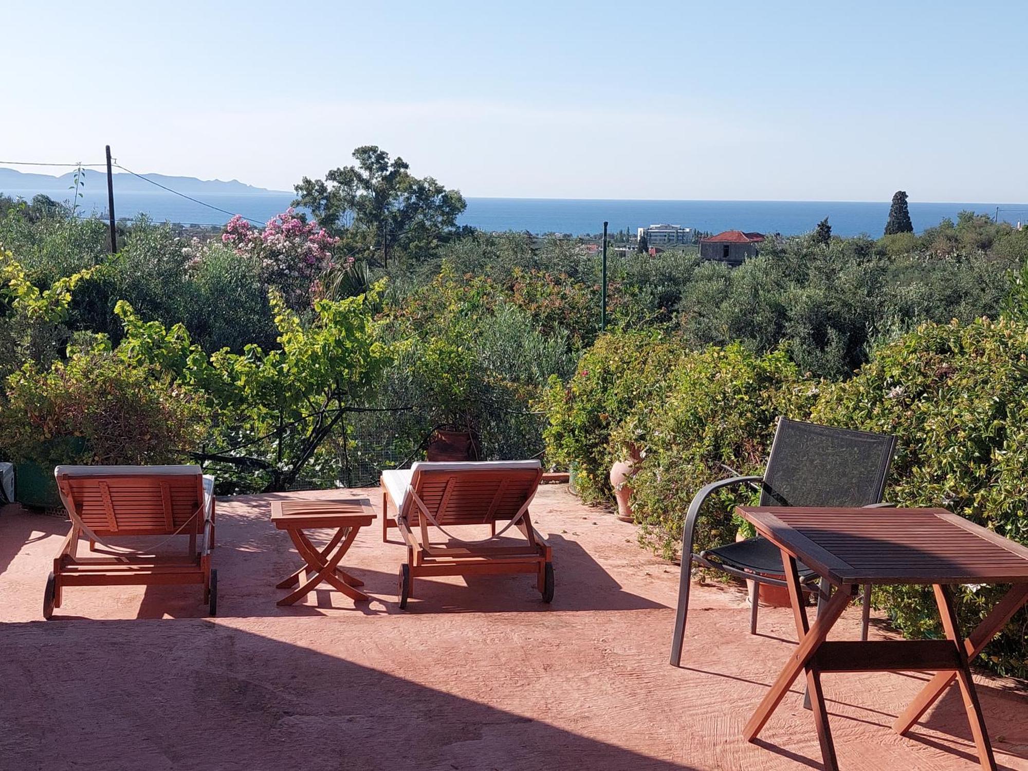Sofiana'S Garden Retreat With Private Pool Dhrapaniás Quarto foto